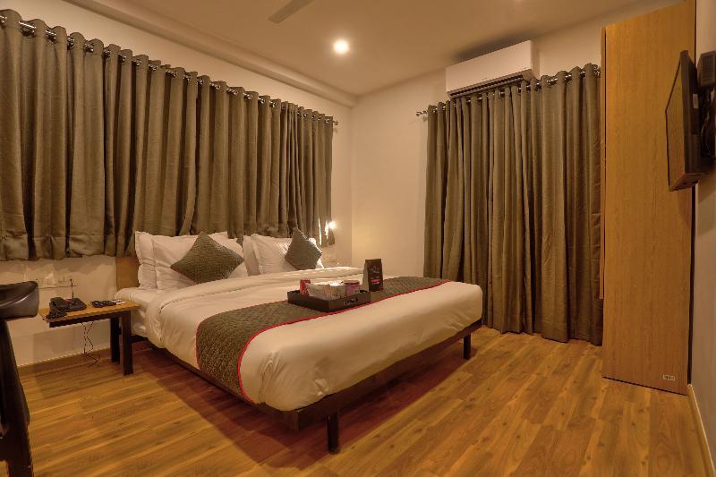 Oyo Townhouse 87 Spartan Nagar Chennai Extérieur photo